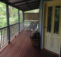 Maleny Country Cottages - E Caravan Parks