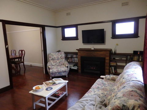 Mandall Avenue - E Caravan Parks 3