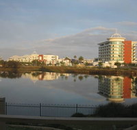 Mandurah Overlooking The Marina - E Caravan Parks