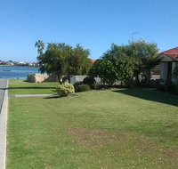 Mandurah Soldiers Cove Estuary Edge Townhouse - E Caravan Parks