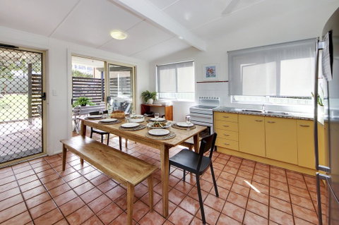 Mandy's Cottage South West Rocks (Pet Friendly) - E Caravan Parks 2