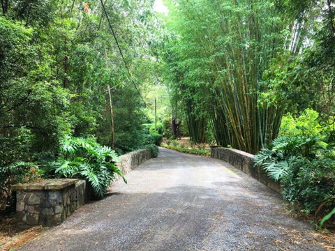 Mango Hill Farm - E Caravan Parks 1