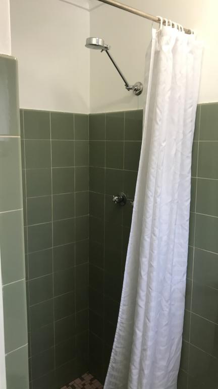 Manning River Motel - E Caravan Parks 3