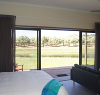 Manzanillo Grove Villa - E Caravan Parks