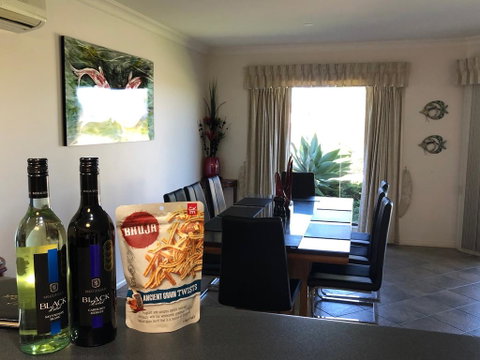 Marina Park View - E Caravan Parks 1