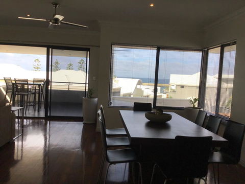 Marina Precinct - E Caravan Parks 2