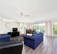 Marine Drive Unit 01 24 Surfair - E Caravan Parks