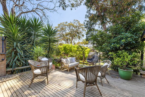 MARTHA COTTAGE - MT MARTHA - E Caravan Parks 1