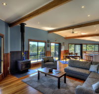 Mayakitana - Overlooking the golf course - E Caravan Parks