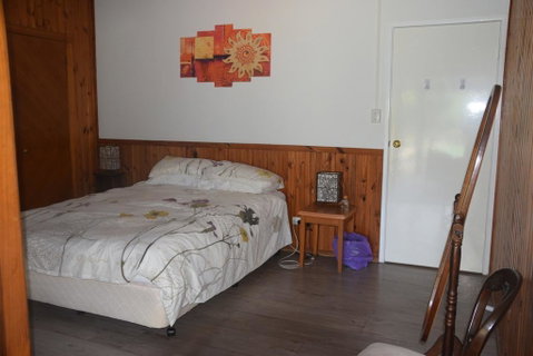 McCarthy Lake House - E Caravan Parks 2