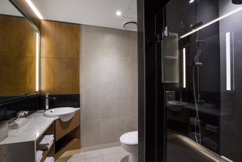Mercure Sydney Liverpool - E Caravan Parks 2