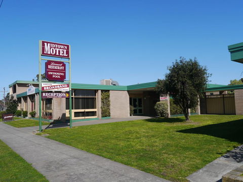 Midtown Motor Inn - E Caravan Parks 2