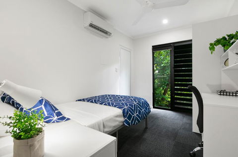 MiHaven Living - Martyn St Apartments - E Caravan Parks 0