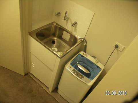 Millenium Apartments - E Caravan Parks 1