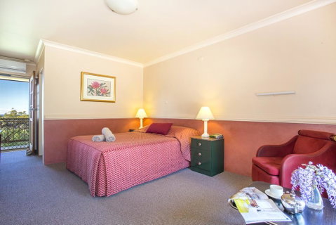 Milton Village Motel - E Caravan Parks 1