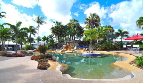 Mission Beach Resort - E Caravan Parks 0