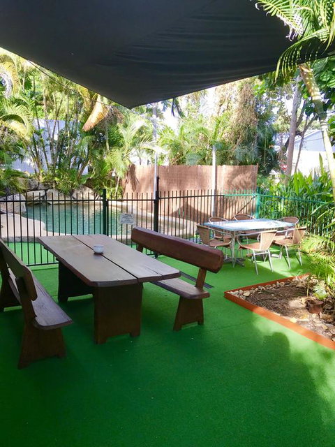 Mission Beach Retreat - E Caravan Parks 3