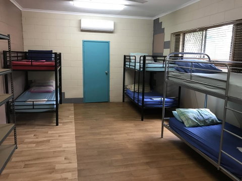 Mission Beach Retreat - E Caravan Parks 1