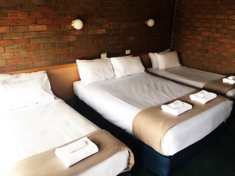 Moama Motel - E Caravan Parks 1