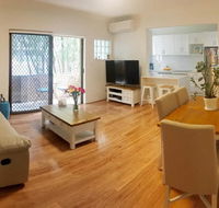 Modern Apartment Close to Randwick UNSW And City - E Caravan Parks