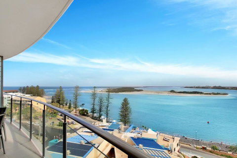 Monaco Unit 905, 12 Otranto St - E Caravan Parks 0