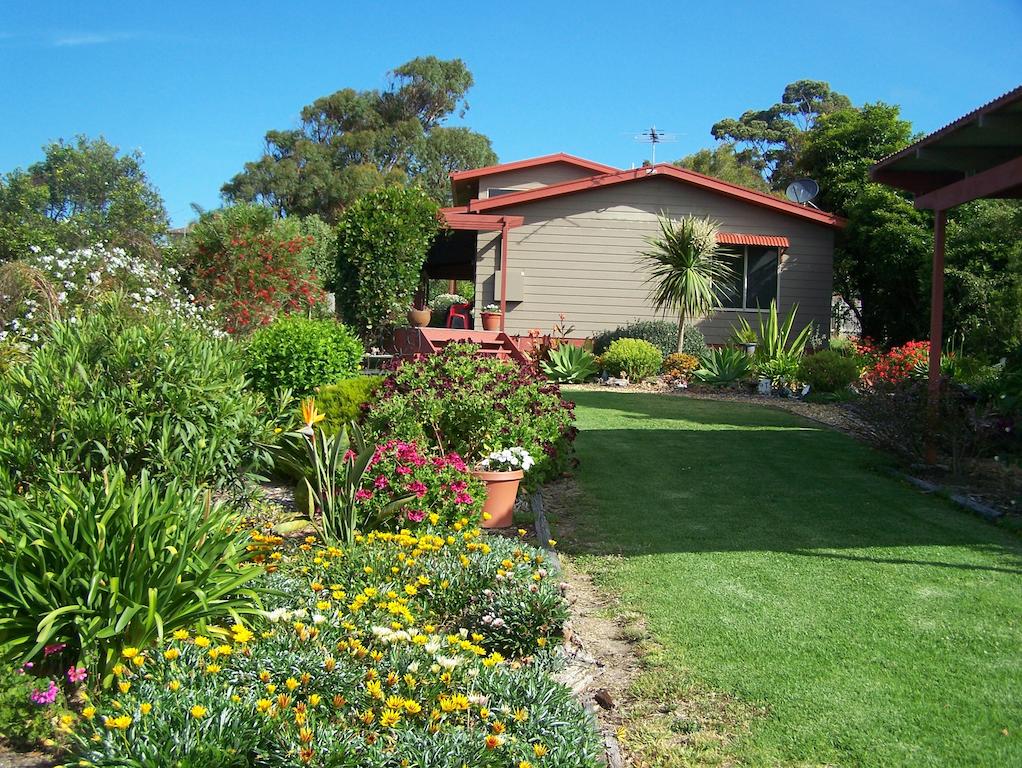 Edrom NSW E Caravan Parks