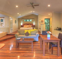 Montague's of Montville - E Caravan Parks