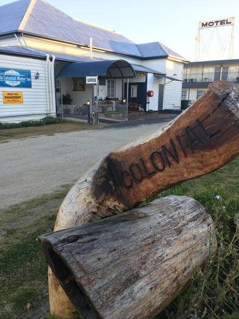 Monto Colonial Motor Inn - E Caravan Parks 3