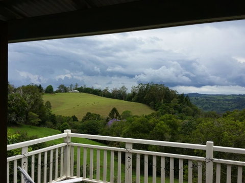 Montville House On The Hill - E Caravan Parks 3
