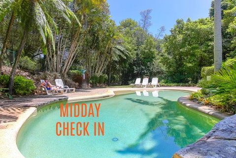 Montville Mountain Inn Resort - E Caravan Parks 0