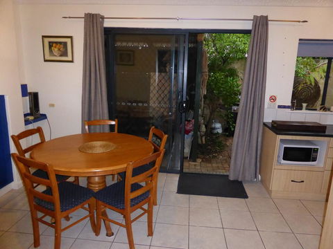 Morgano's Fish - E Caravan Parks 2