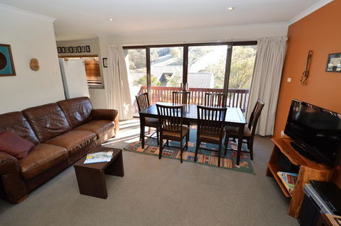 Mowamba D2 - E Caravan Parks 0