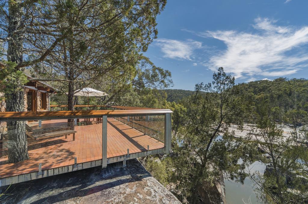 Watsons Creek NSW E Caravan Parks