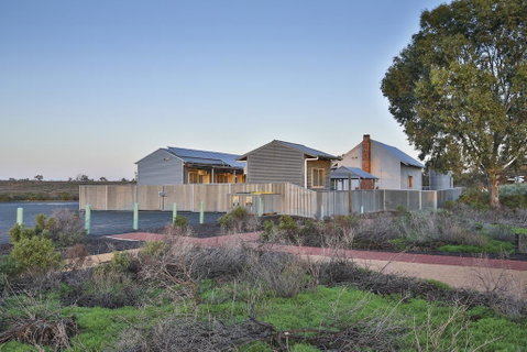 Mungo Shearers' Quarters - E Caravan Parks 1
