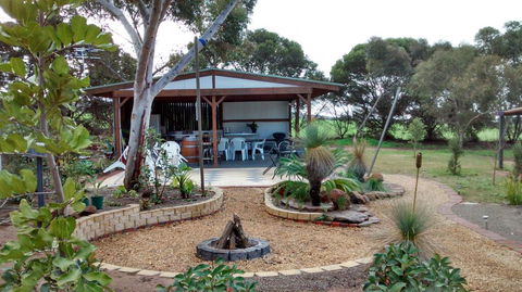 Murray Bridge Tourist Park - E Caravan Parks 2