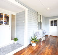 Myall River Cottage - E Caravan Parks