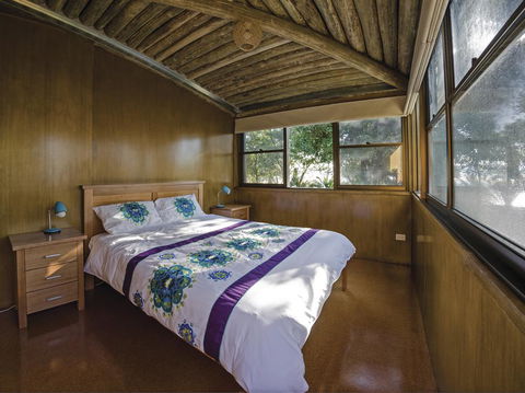Myer House - E Caravan Parks 3
