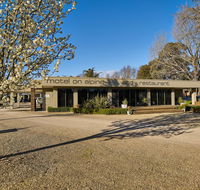 Myrtleford Motel on Alpine - E Caravan Parks
