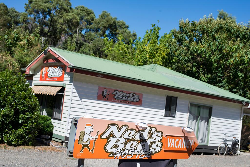 Bellellen VIC E Caravan Parks