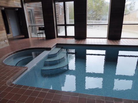 Nelse Lodge - E Caravan Parks 2