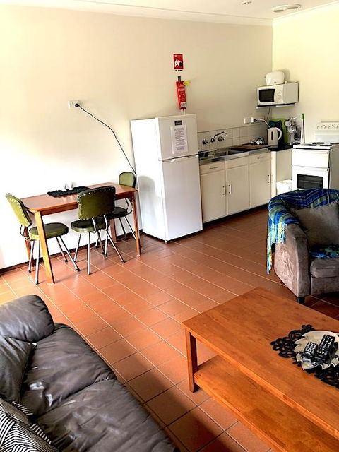 Augusta Escape Holiday Units - E Caravan Parks 16