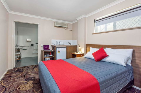 Quality Hotel Bayswater - E Caravan Parks 9