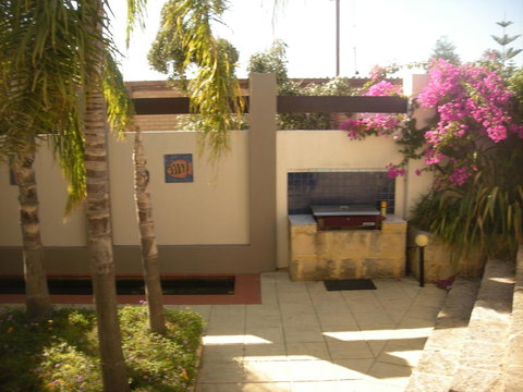 Dunes Scarborough Beach - E Caravan Parks 15