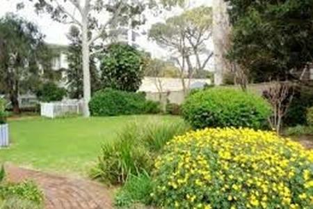 High Tor - E Caravan Parks 25