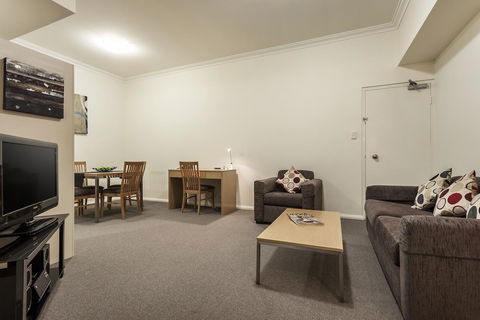 Best Western Northbridge Apartments - E Caravan Parks 19