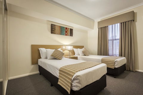 Best Western Northbridge Apartments - E Caravan Parks 25