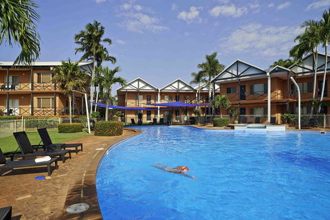 Moonlight Bay Suites - E Caravan Parks 6