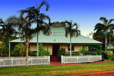 Moonlight Bay Suites - E Caravan Parks 17
