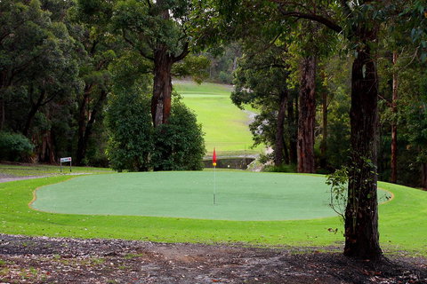 Bayside Villas - E Caravan Parks 6