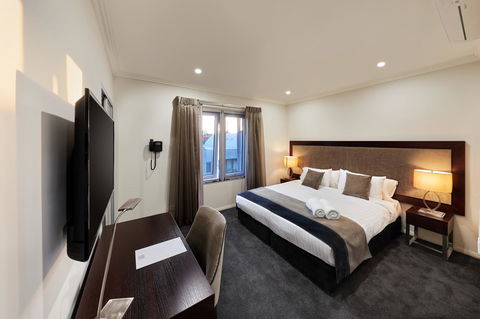 Attika Hotel - E Caravan Parks 17